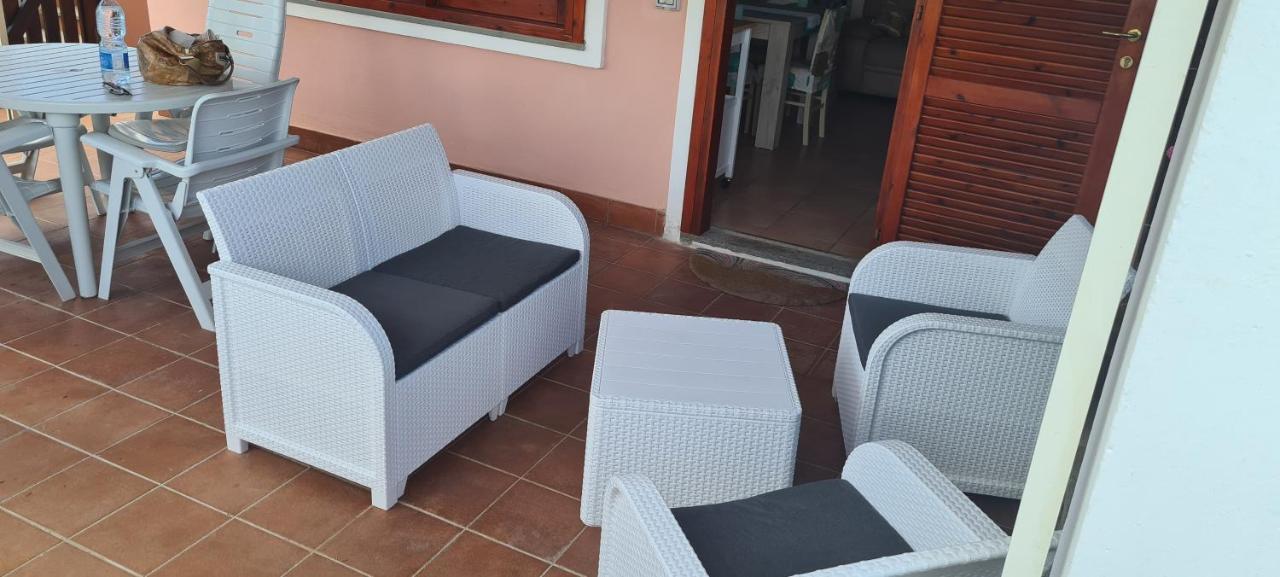 Villetta Giulia Fronte Mare Stintino Exterior photo
