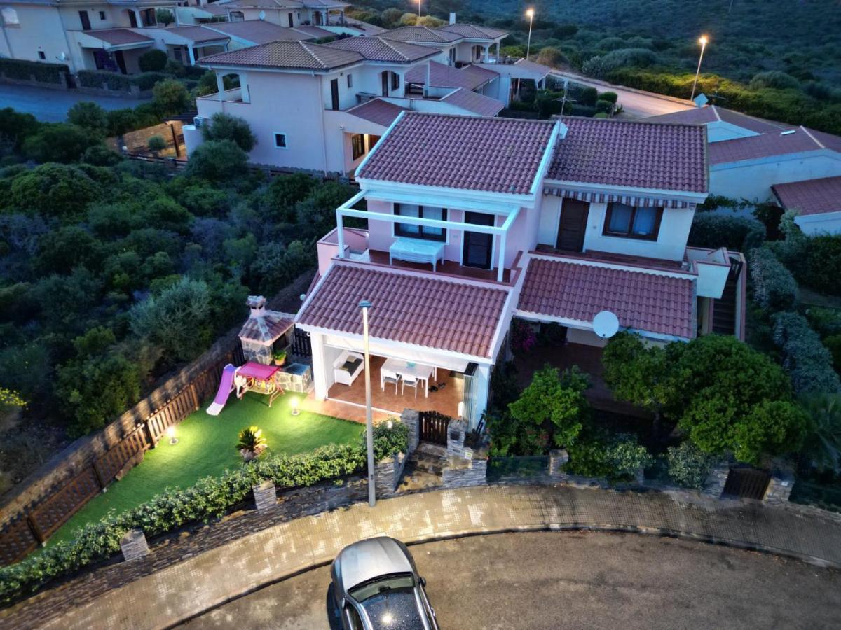 Villetta Giulia Fronte Mare Stintino Exterior photo